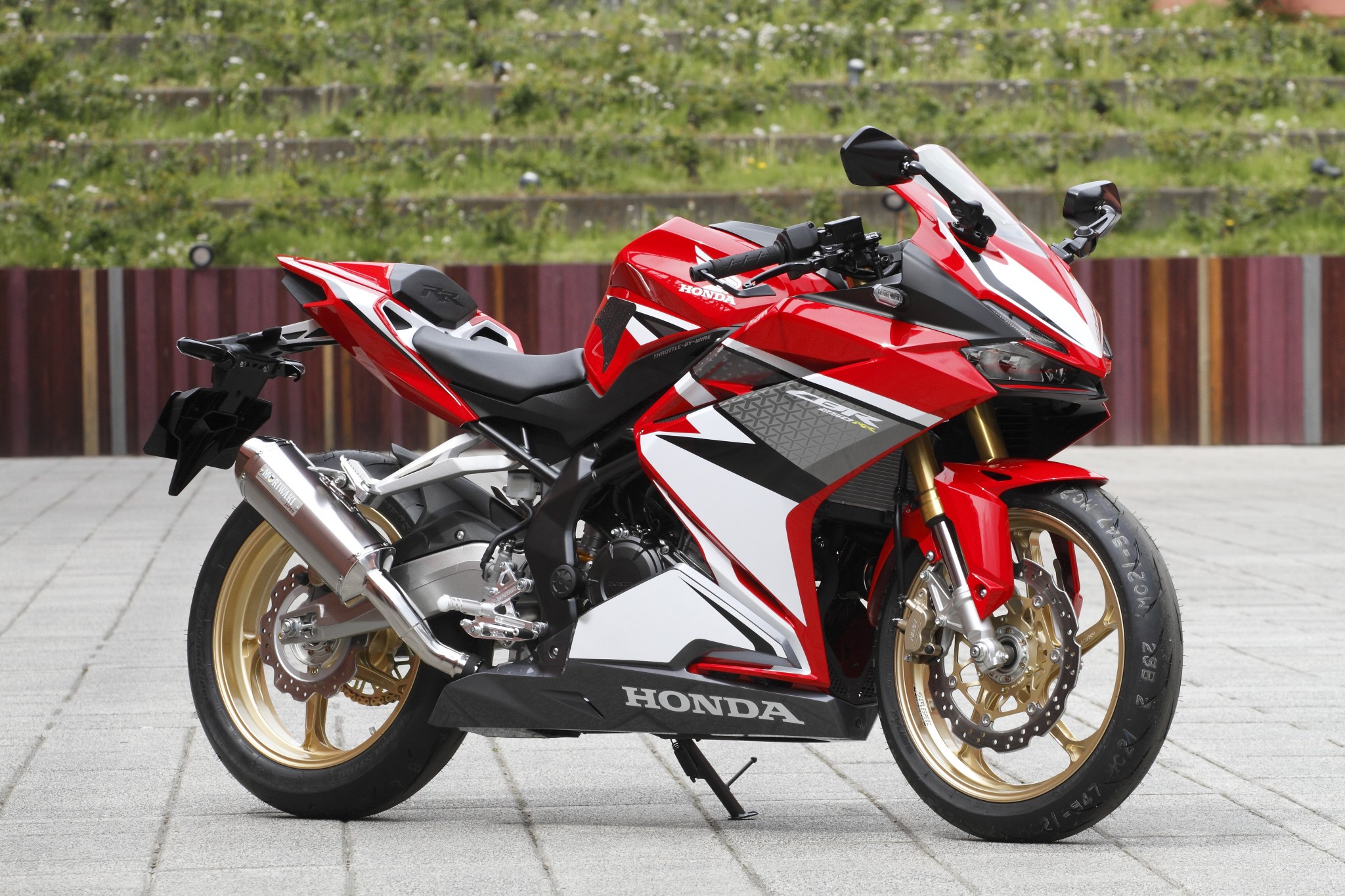 [Webike Moto Report] The test drive Honda CBR250RR newest model